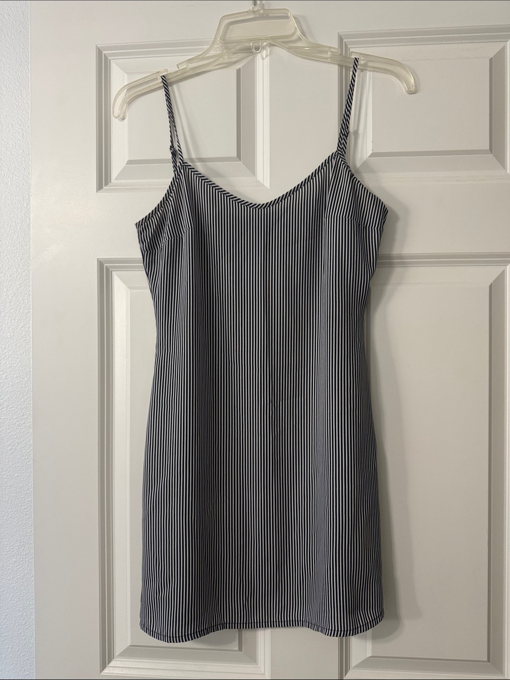 White House Black Market Striped Black & White Camisole size 00